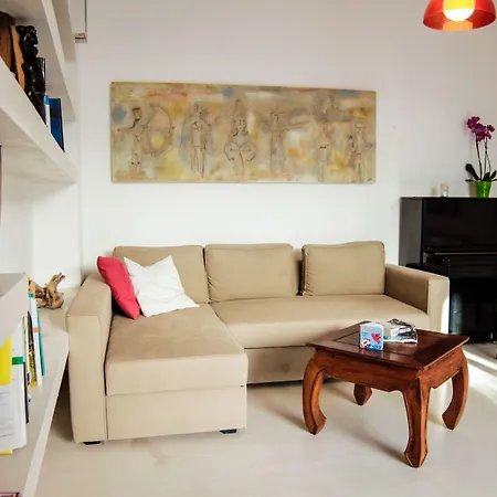 Casa Saba 3* オロゼーイ