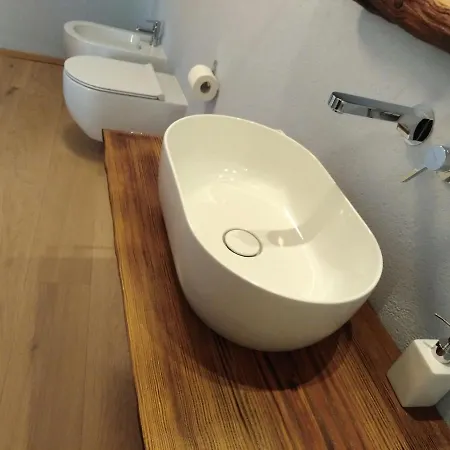 Alojamento de Acomodação e Pequeno-almoço Casa Saba Orosei